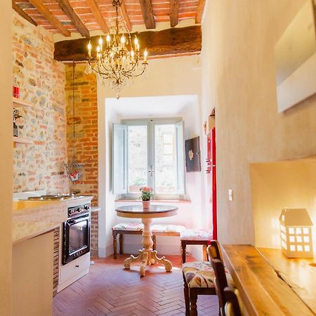 Casa Raffaella 1 Tuscan Charm In Medieval 苏韦雷托 外观 照片